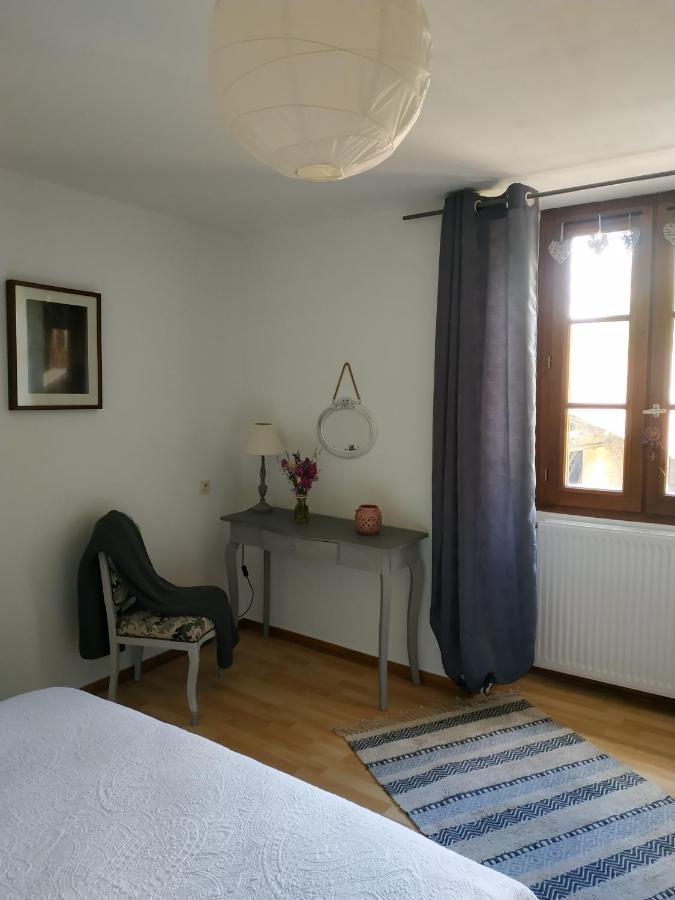 Chez Sylvie, Chambre Calme Bed & Breakfast Saint-Leon-sur-Vezere Exterior photo